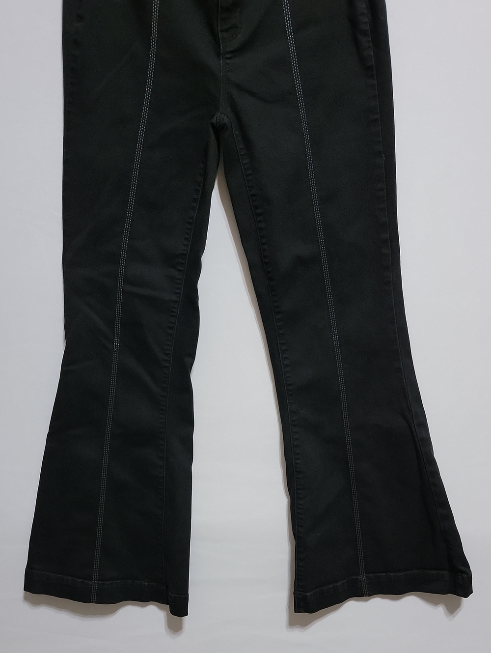 Torrid Sky High Flare Jeans Black Size 10T 10 Tall Super Soft Contrast Stitch - Picture 5 of 12